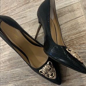 Thalia Sodi black gold heel pumps